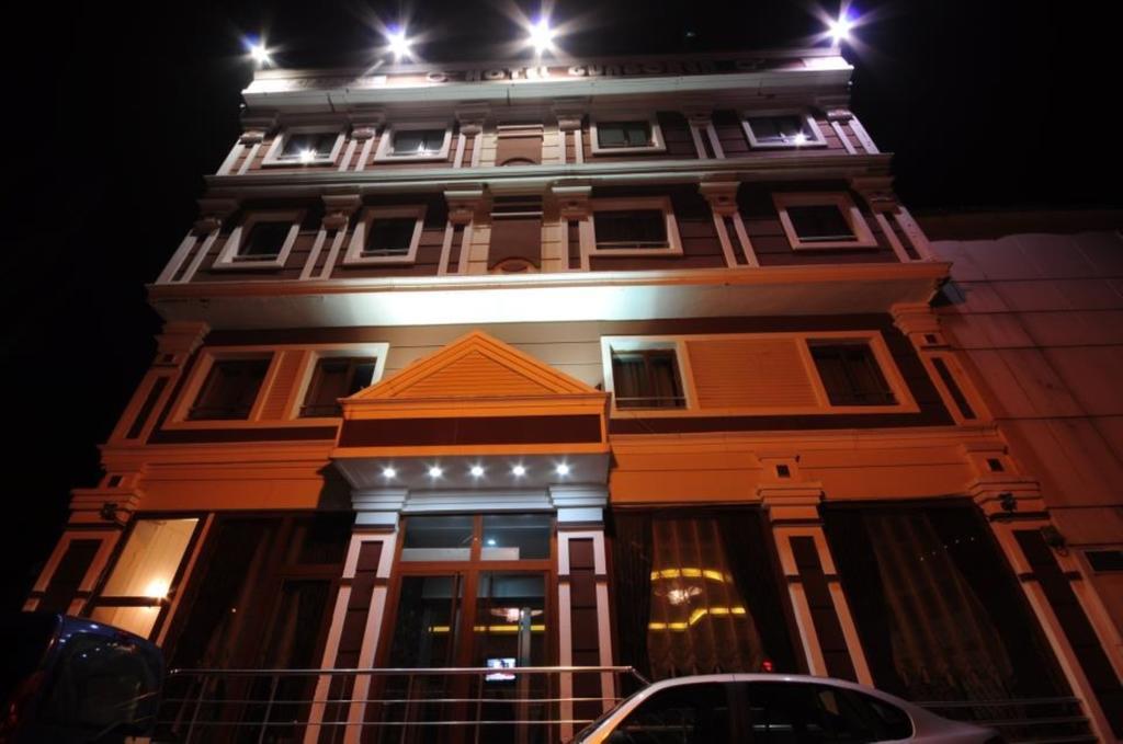 Gungoren Hotel 카르스 외부 사진
